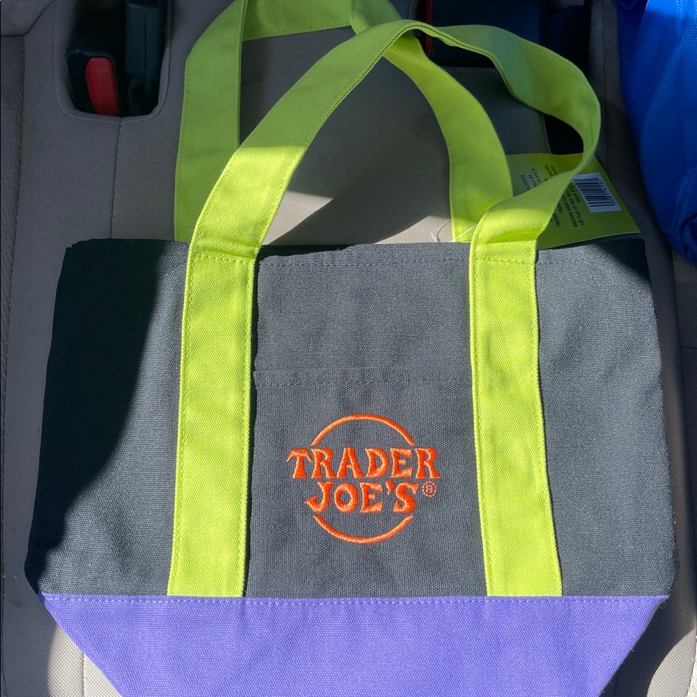 Trader Joe's Halloween Mini Tote 🎃💜💚🖤